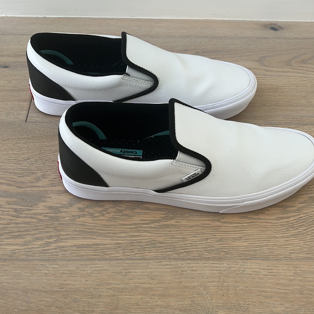 Custom Vans Men’s Slides - Size 10 - image 2